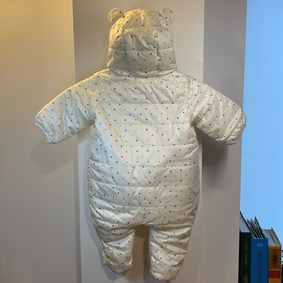 babyGap Puffer One Piece (size 0-3 months) - Picture 3 of 5